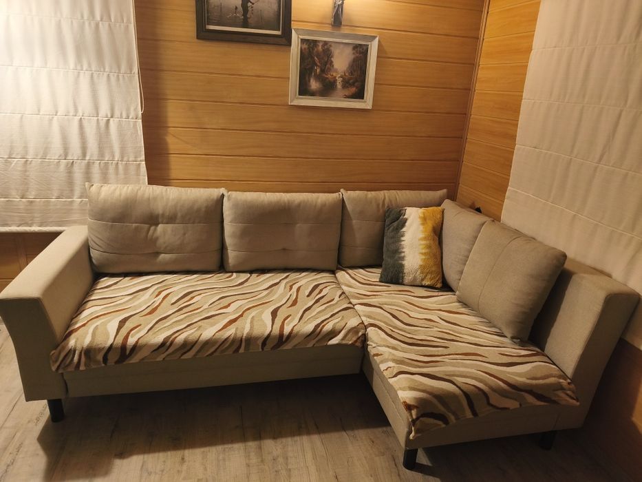 Narożnik jasny beż