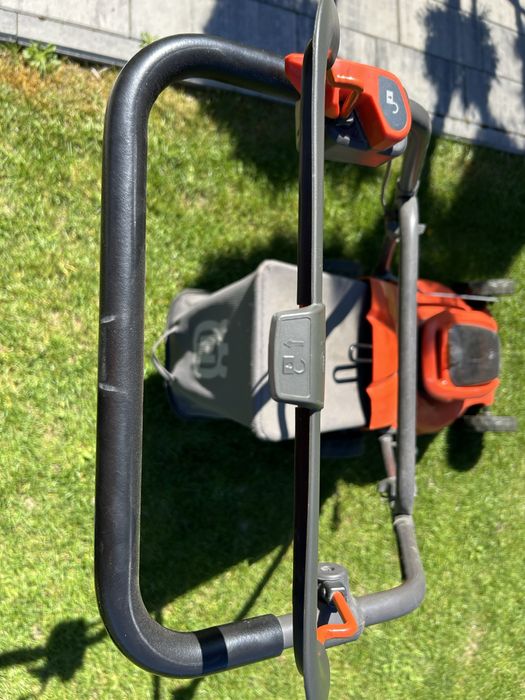 Husqvarna LC142i bateria plus ladowarka