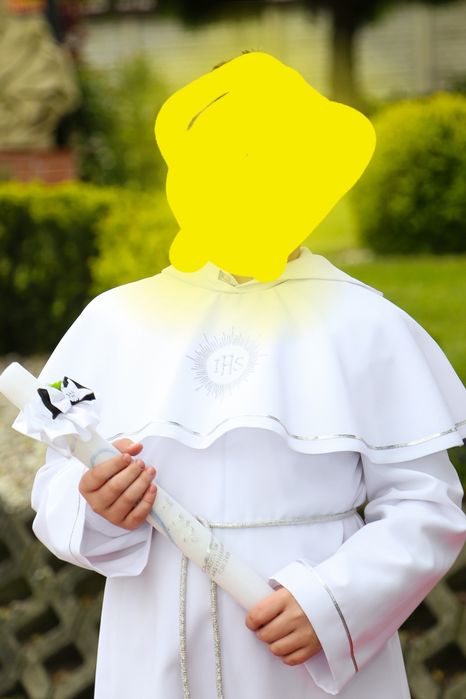 Alba Szatka na komunię dla chłopca 134-140 srebrna kołnierz plus kaptu