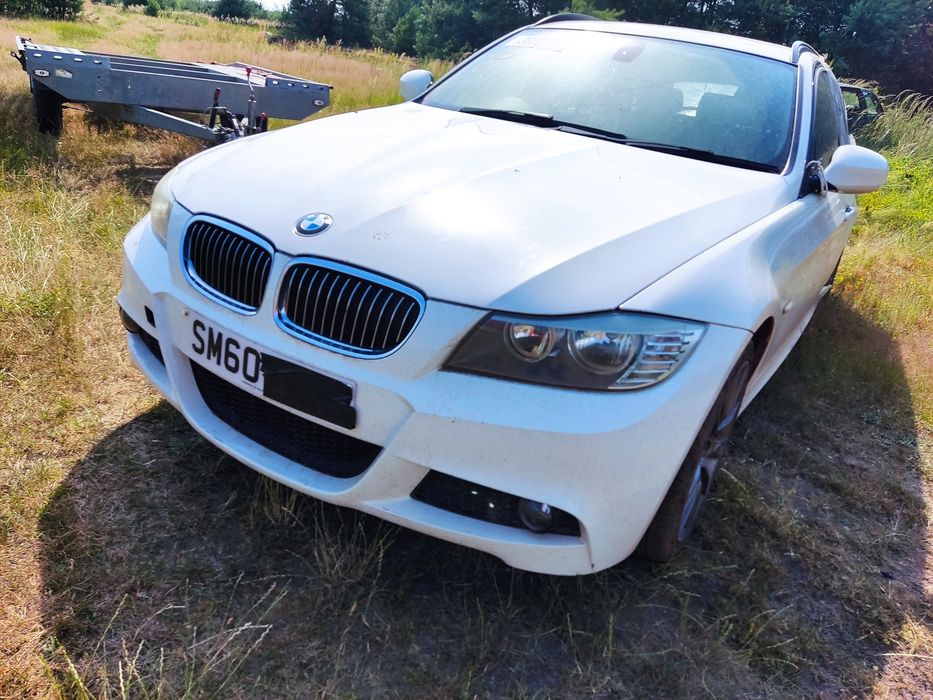 Karoseria BMW E90 E91 ALPINWEISS III M-pakiet Maska Zderzak Błotnik