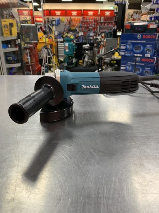 Minirebarbadora Makita 125mm GA5030R 720W