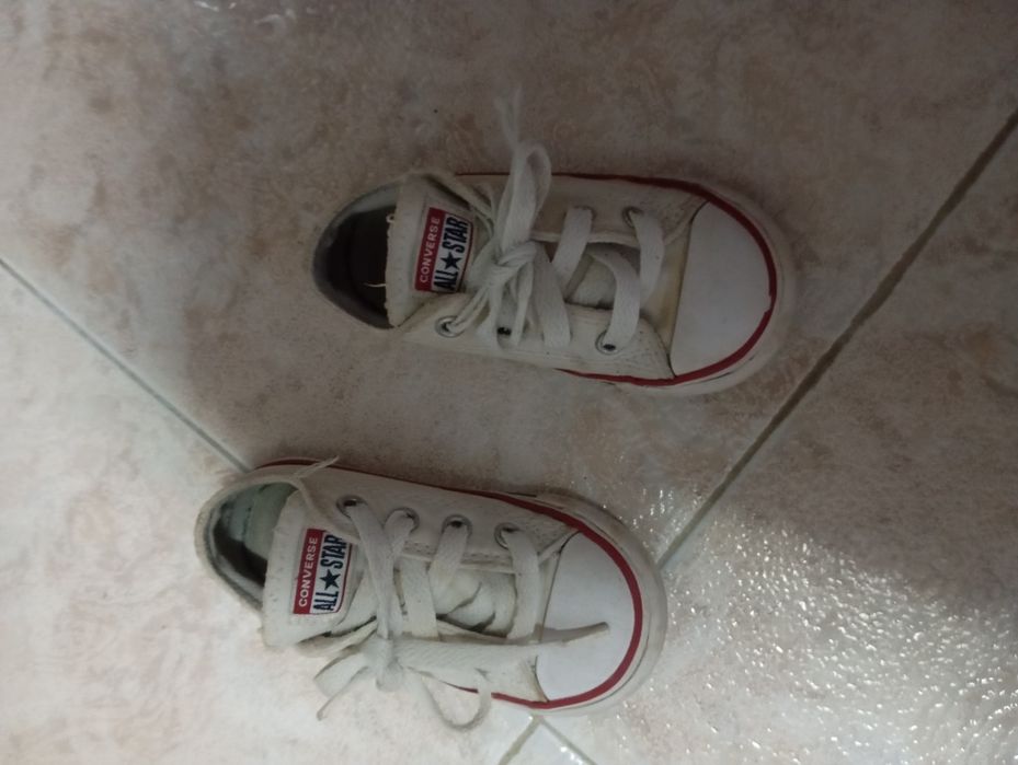 Tênis Adidas de Menino