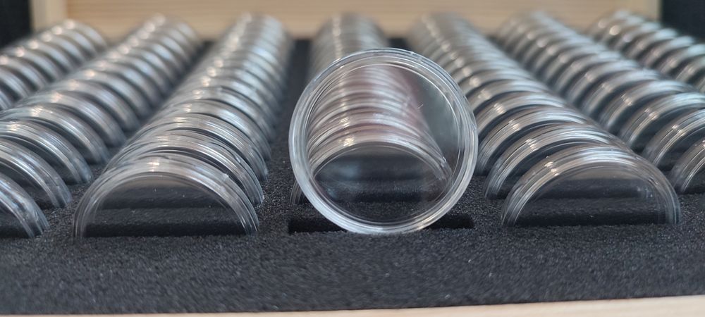 Kapsle na monety max 30 mm z regulacją średnicy