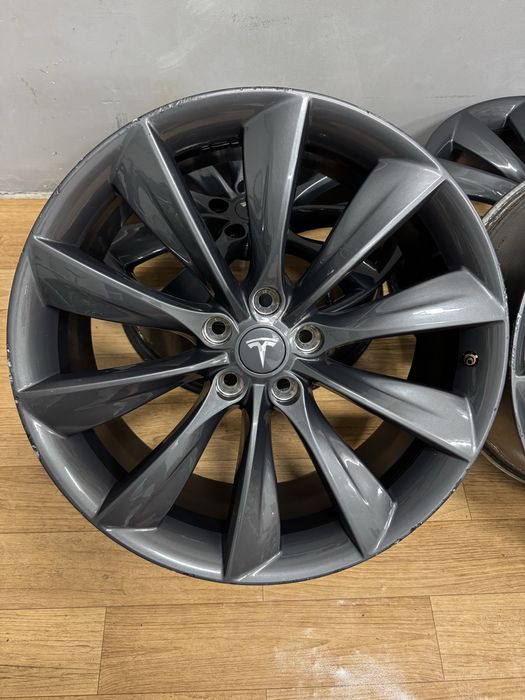 Felgi Tesla Model S Turbine 8,5j 9j 5x120 21” Orgynalne