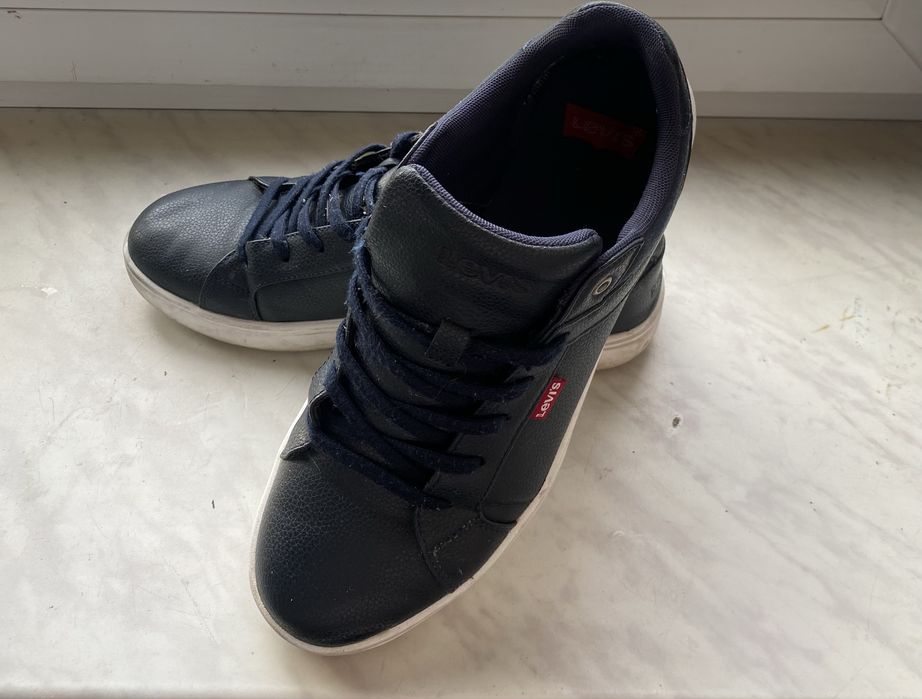 Чоловічі кросовки снікерси