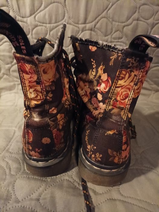 Buty Martensy nad kostkę