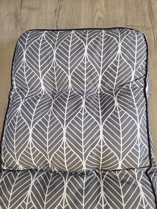 Poduszka na leżak ogrodowy 155 x 48 x 8/10cm