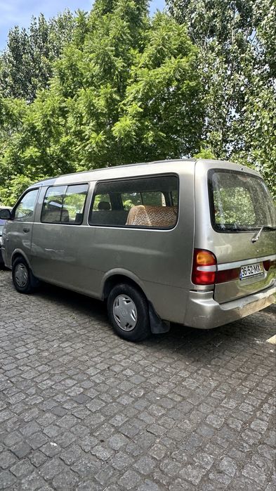 Kia Pregio, 9 lugares, diesel