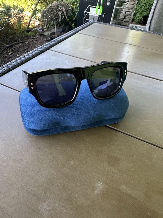 Olkulary Elegancja z włoskim charakterem – Gucci na lato i nie tylko!