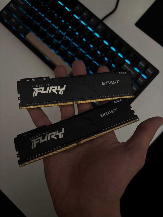 Kingston Fury Beast DDR4-3200 32768MB PC4-25600 (Kit of 2x16384)