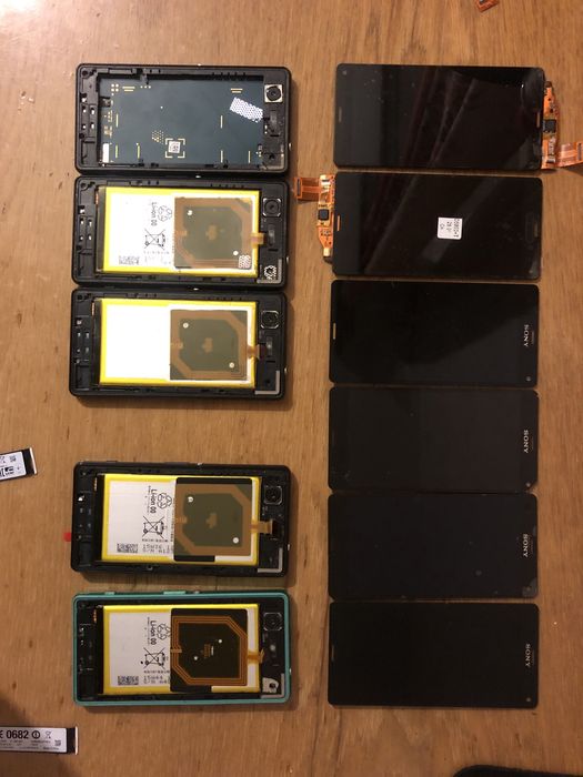 Sony Xperia Z3 Compact D5803 black, green запчастини, кришки