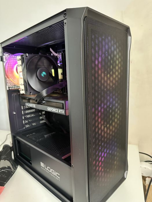 Komputer dla gracza i5-14400F RTX5060 Ti 32GB  1TB FV23% Gwarancja 24M