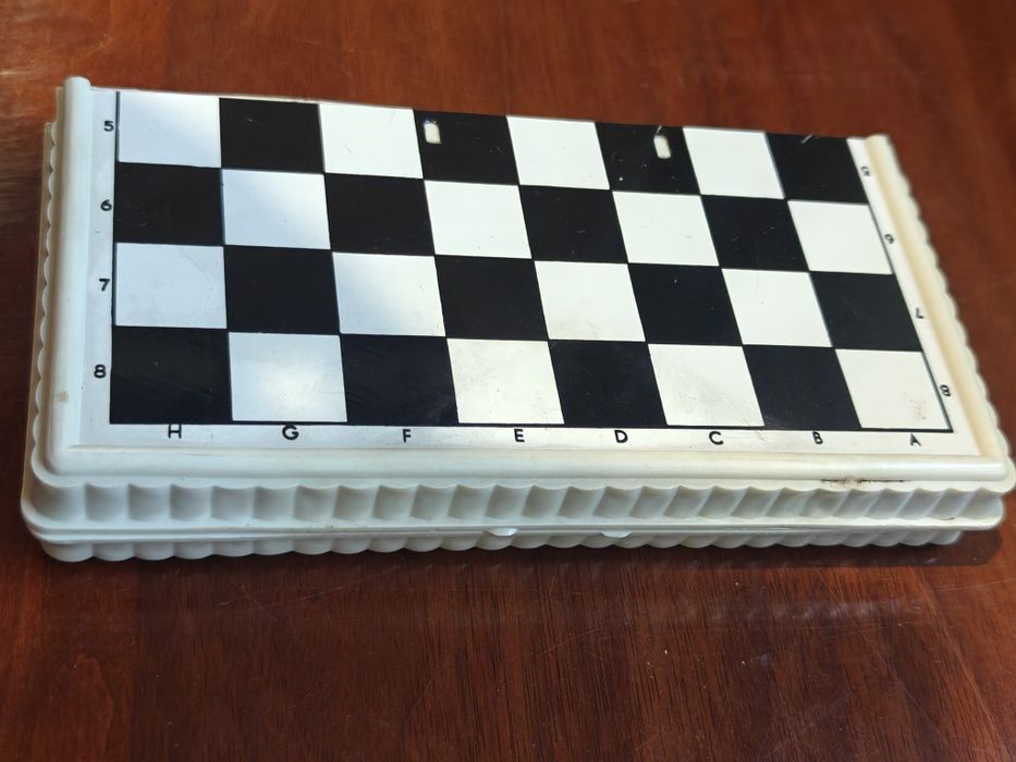 Szachy magnetyczne PRL