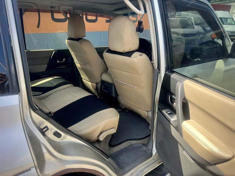 Mitsubishi Pajero Wagon