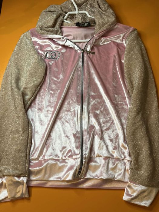 Спортивный костюм