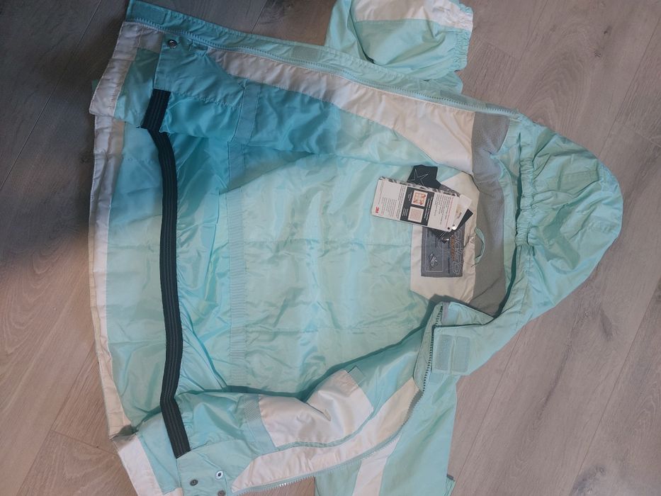 Куртка , курточка, нова