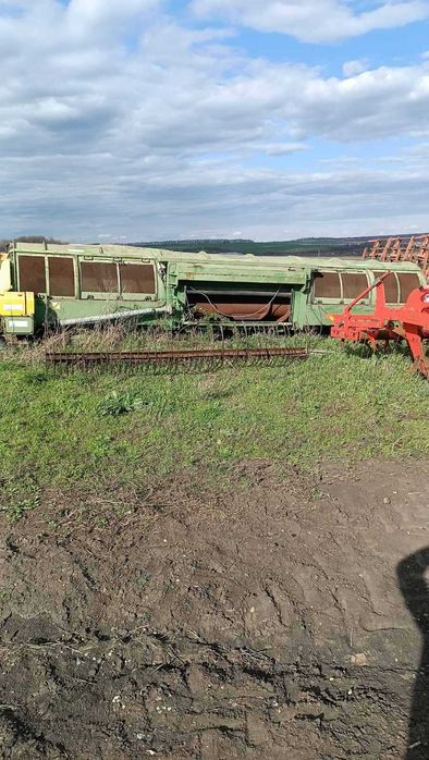 Продам жниварку навісну очісуючого типу «Слов’янка УАС-7»
