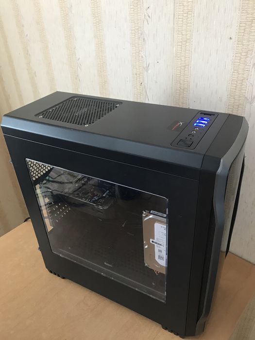 Настільний комп`ютер