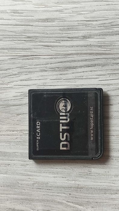 Supercard DSTWO para Nintendo DS/3DS