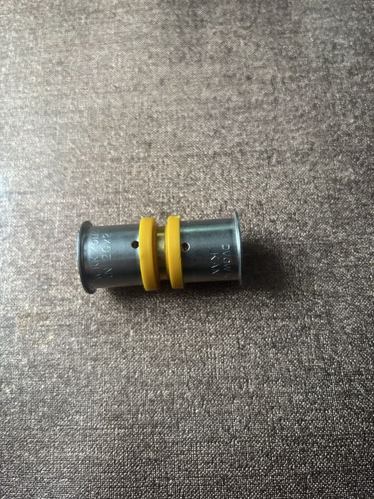 Lacznik 20 na 20 kan-therm