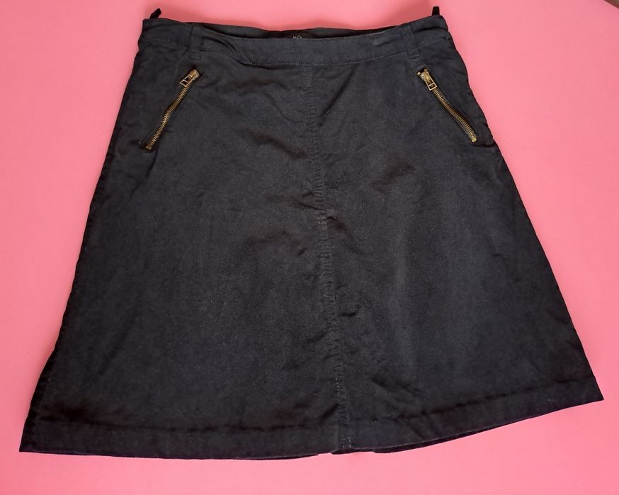 Spódnica czarna M&Co, z grubszego materiału sztruks R:44/14