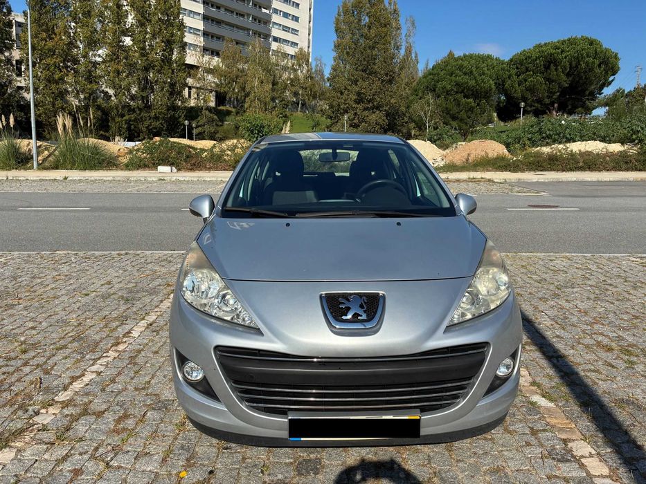 Peugeot 207 1.6 HDi 99g — photo 3
