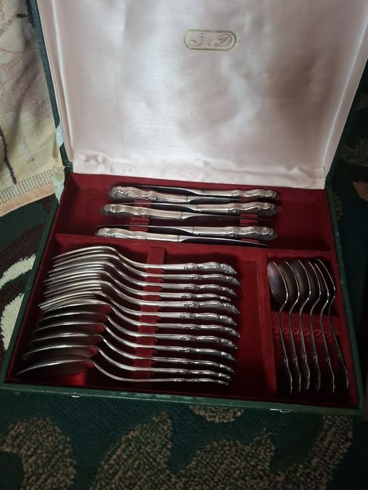 Столовый набор "Роза"