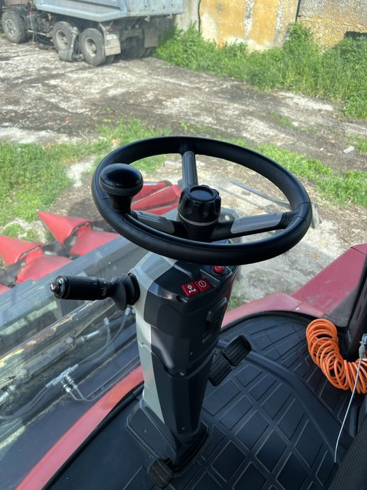 Versatile Acros 595 plus