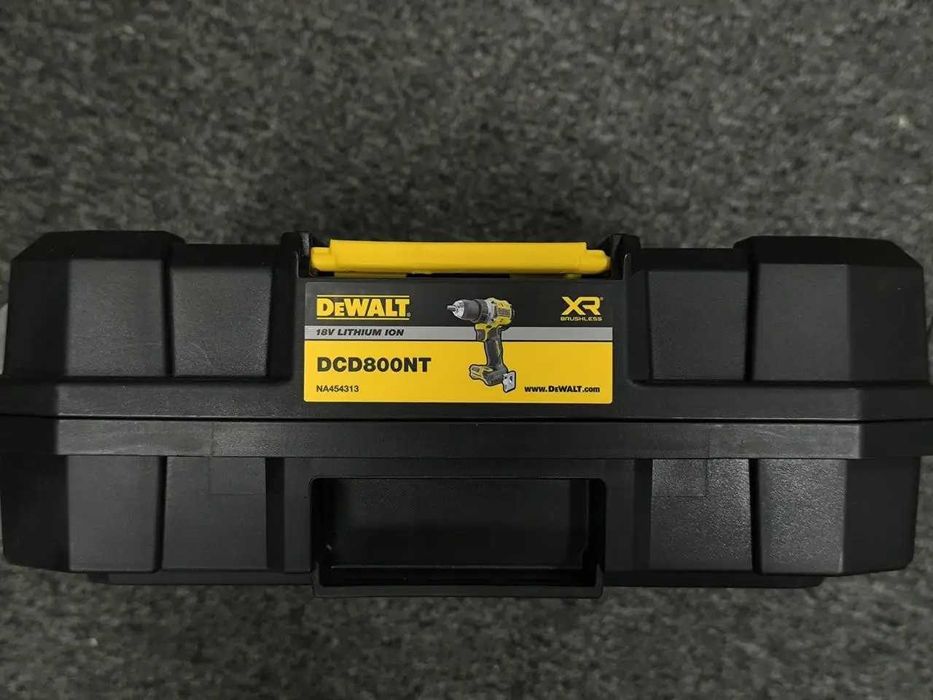 Дриль-шуруповерт DEWALT DCD800NT-XJ Новий!