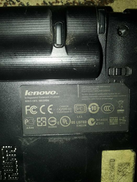 Продаю нетбук lenovo на запчасти