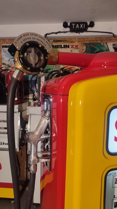 Bomba de gasolina Shell