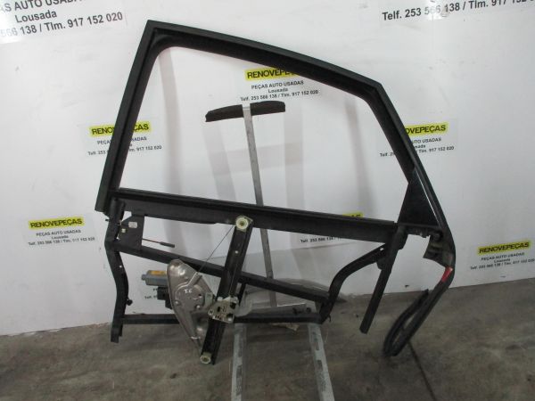 Elevador vidros trás esquerdo AUDI A6 (4B2, C5)