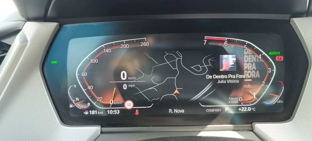 BMW Série 1 118i F40 Auto 2022 Full Extras