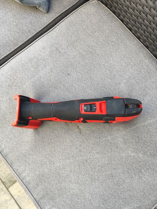 Urządzenie wielofunkcyjne/multitool Milwaukee M18, rok 2024
Rok produk