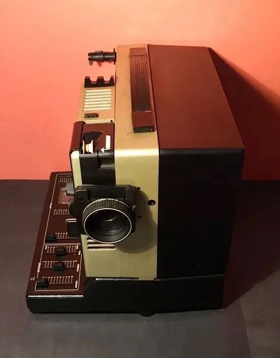 EUMIG S 926 GL - projector de filmes super 8 e single 8 - anos 80
