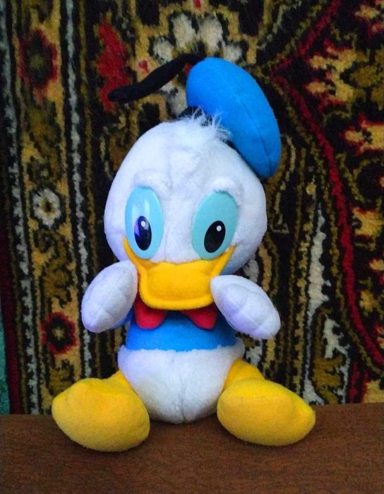 Мягкая игрушка Дональд Дак