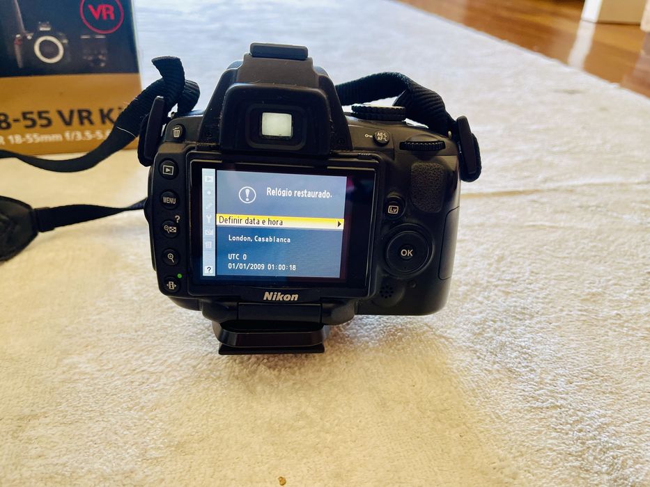 Nikon D5000 + Lente 18-55mm