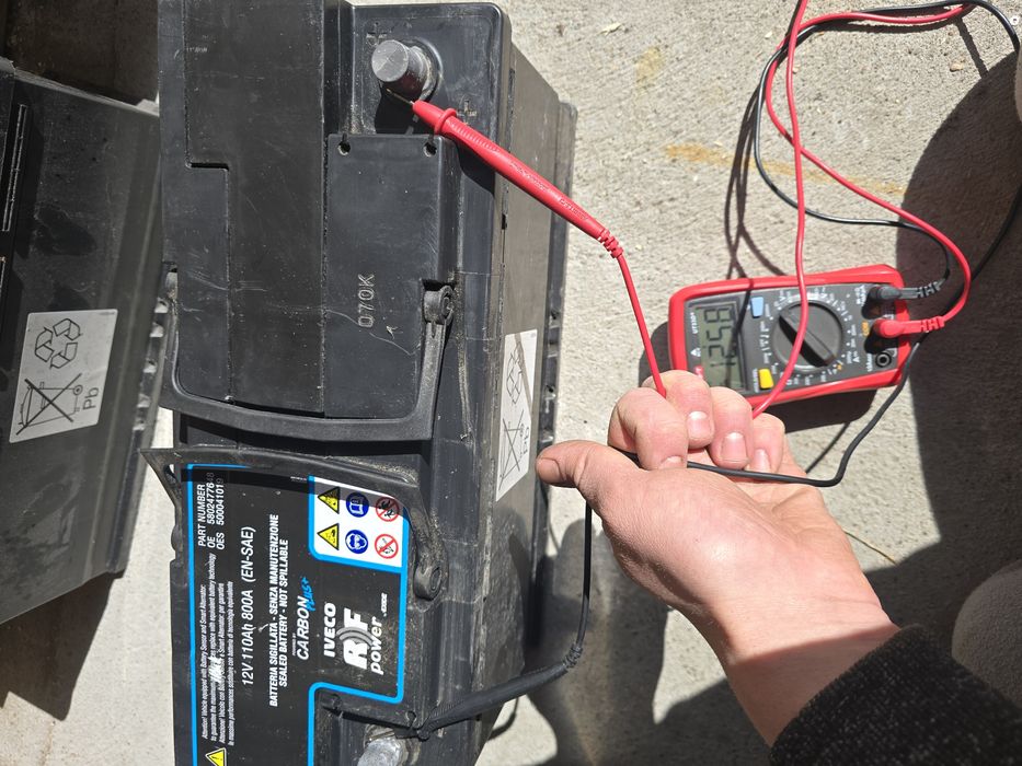 Akumulatory dwie sztuki 800a 12v