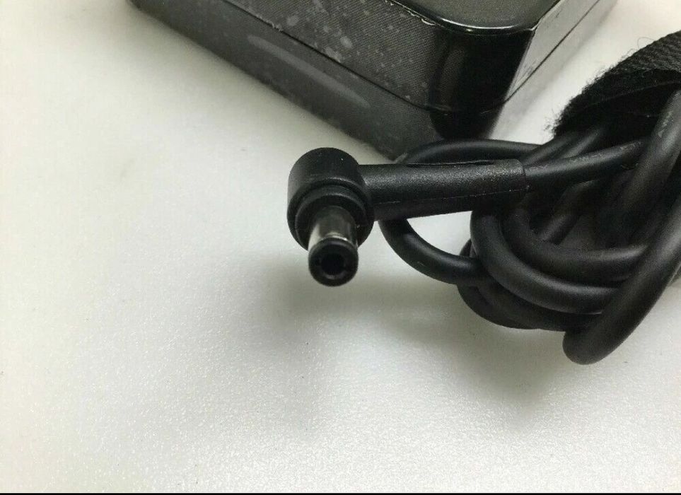 Carregador ASUS ADP-90YD B