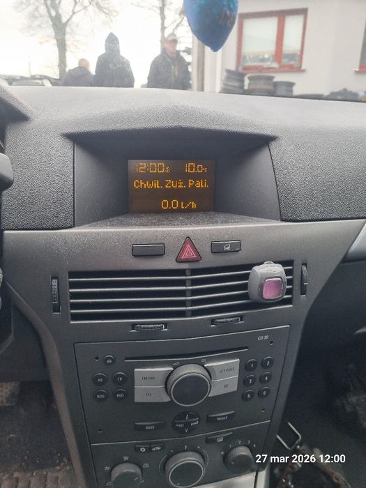 Radio CD30 + wyświetlacz Opel Astra H