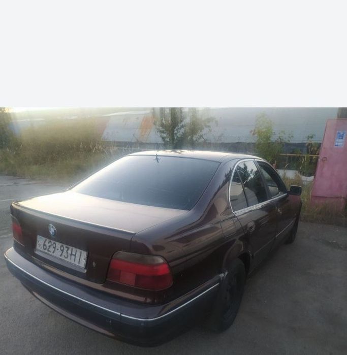 Продам БМВ Е39 на М51В25 механика