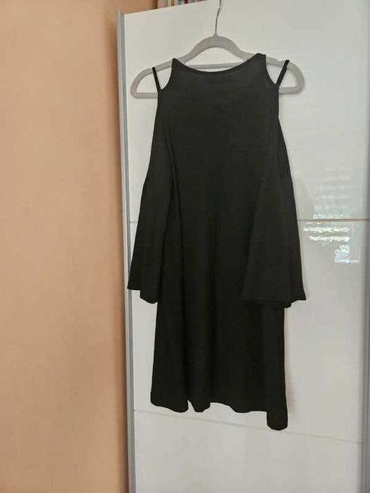 Tunika czarna hiszpanka odkryte ramiona S 36 Pull&Bear casual