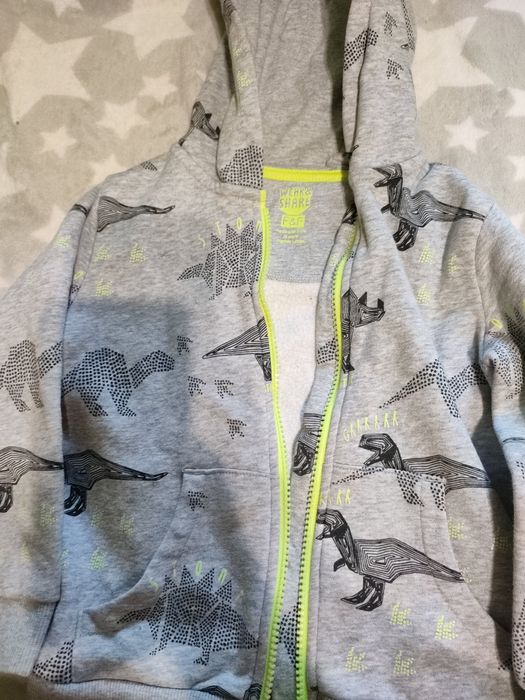 Продам кофту на хлопчика