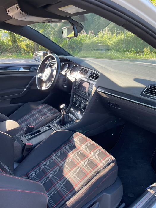Volkswagen Golf 7 GTI