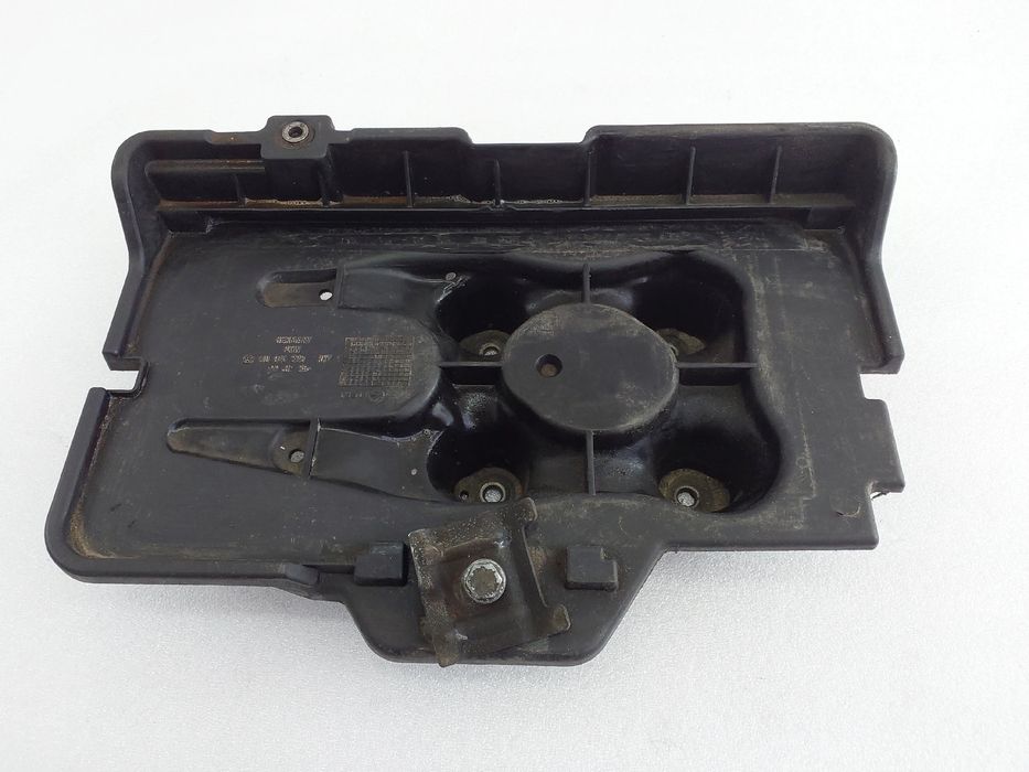 Base / caixa da bateria SEAT Leon (1M1)