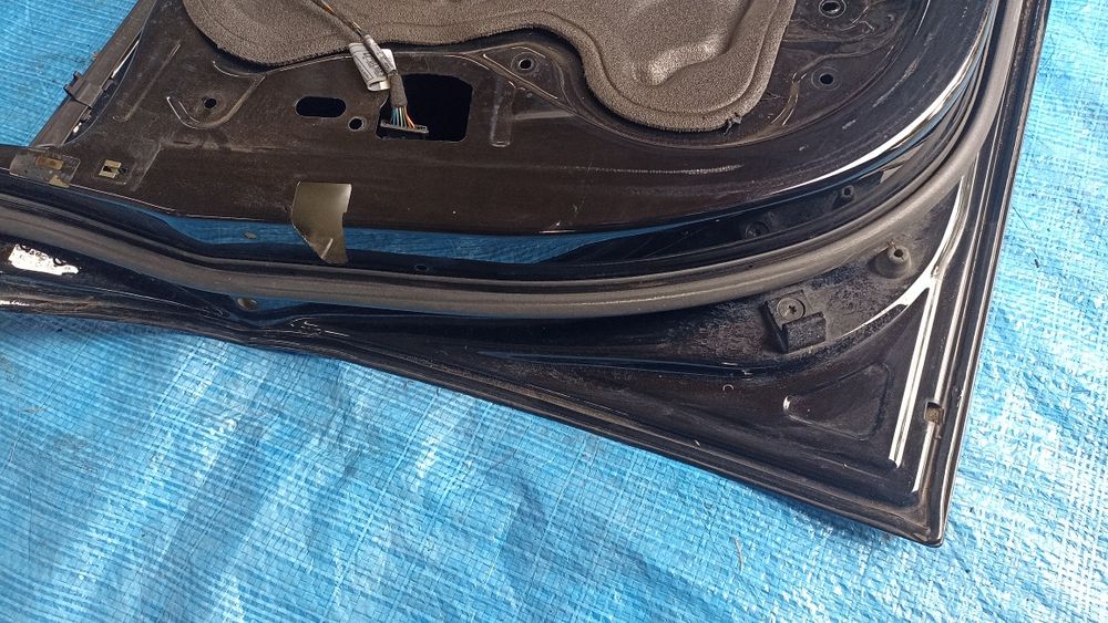 Двері передні ліві BMW 3 E91 2005-2012 р.