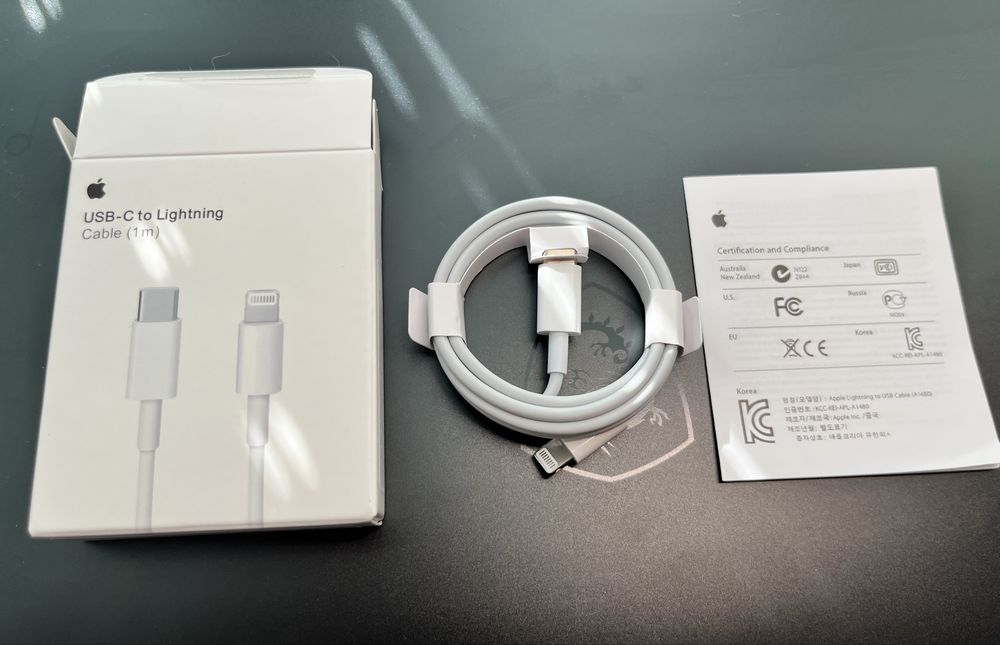БЕЗКОШТОВНА ДОСТАВКА І APPLE | Шивдкий зарядний комплект для айфон блок Apple Power Adapter 20w + кабель Apple USB-C to Lighting 1 m