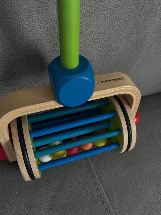 Brinquedo educacional bébé