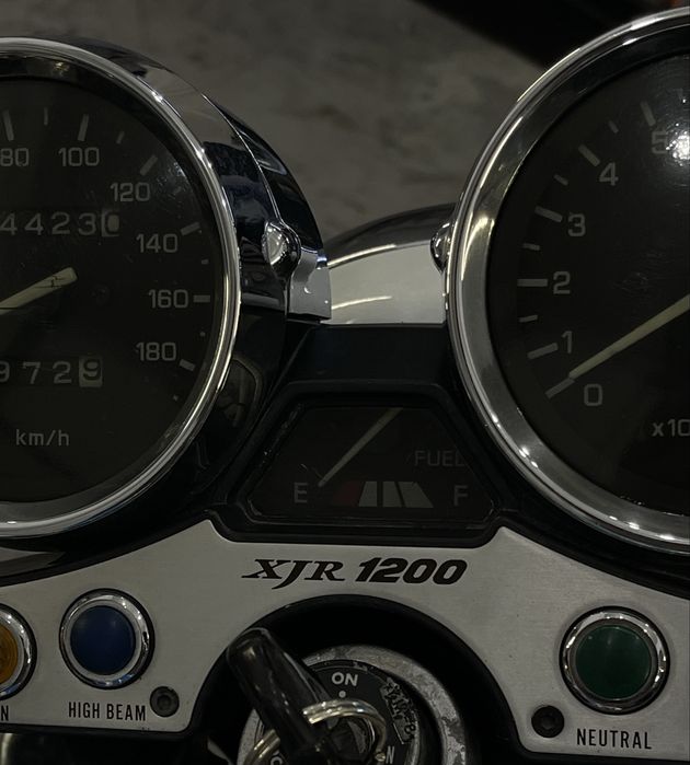 Мотоцикл Yamaha XJR1200