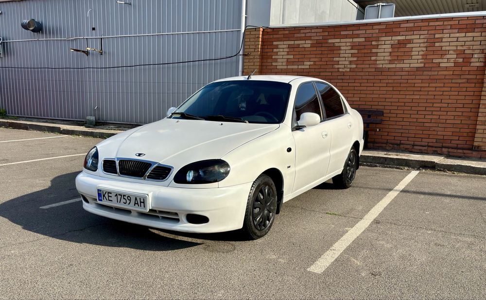 Daewoo lanos (Ланос) 1.5 SE